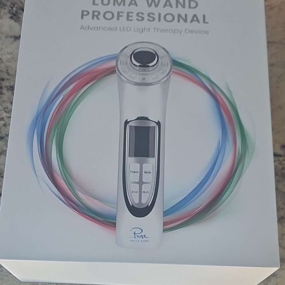 Luma Wand Professional LED Light Therapy Device - White